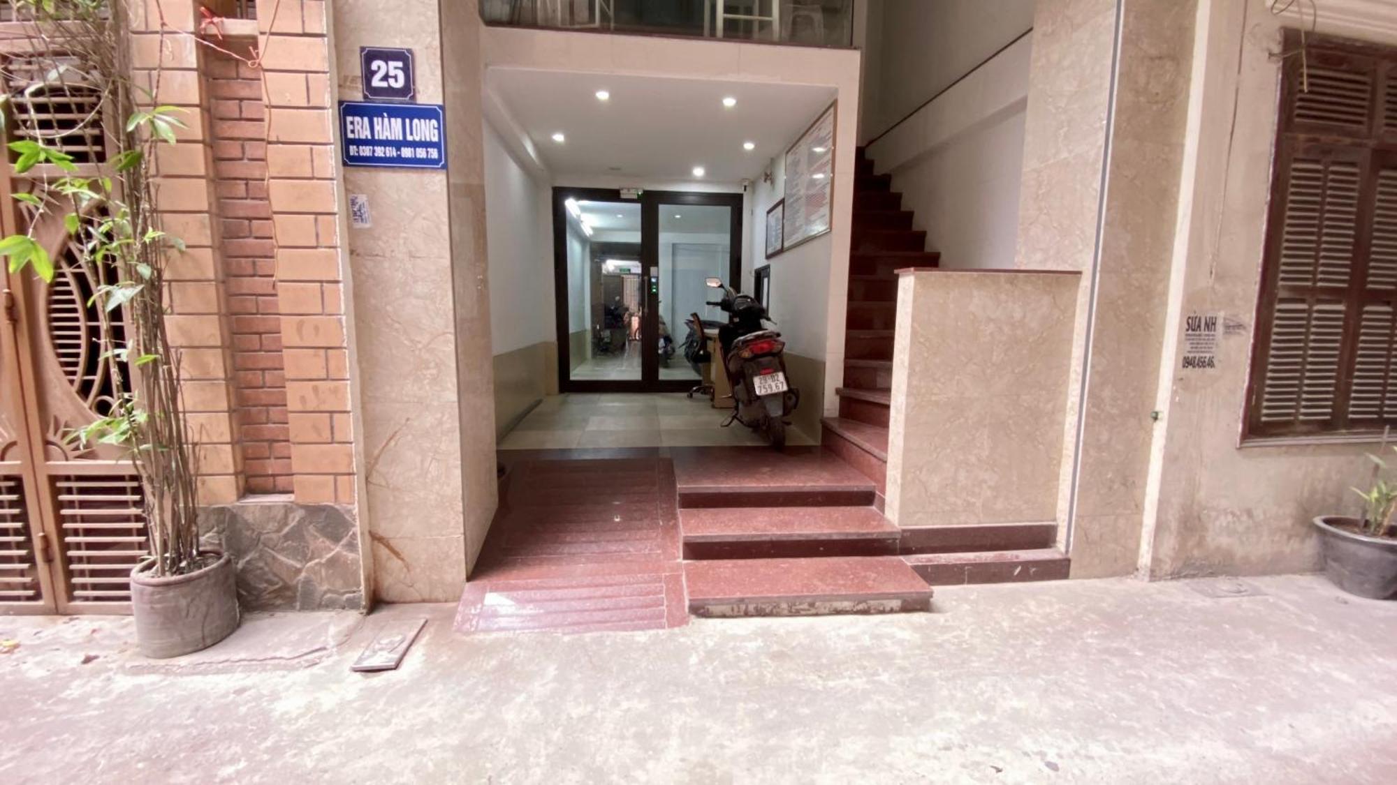 Era Apartment Ham Long Hanoi Exterior photo